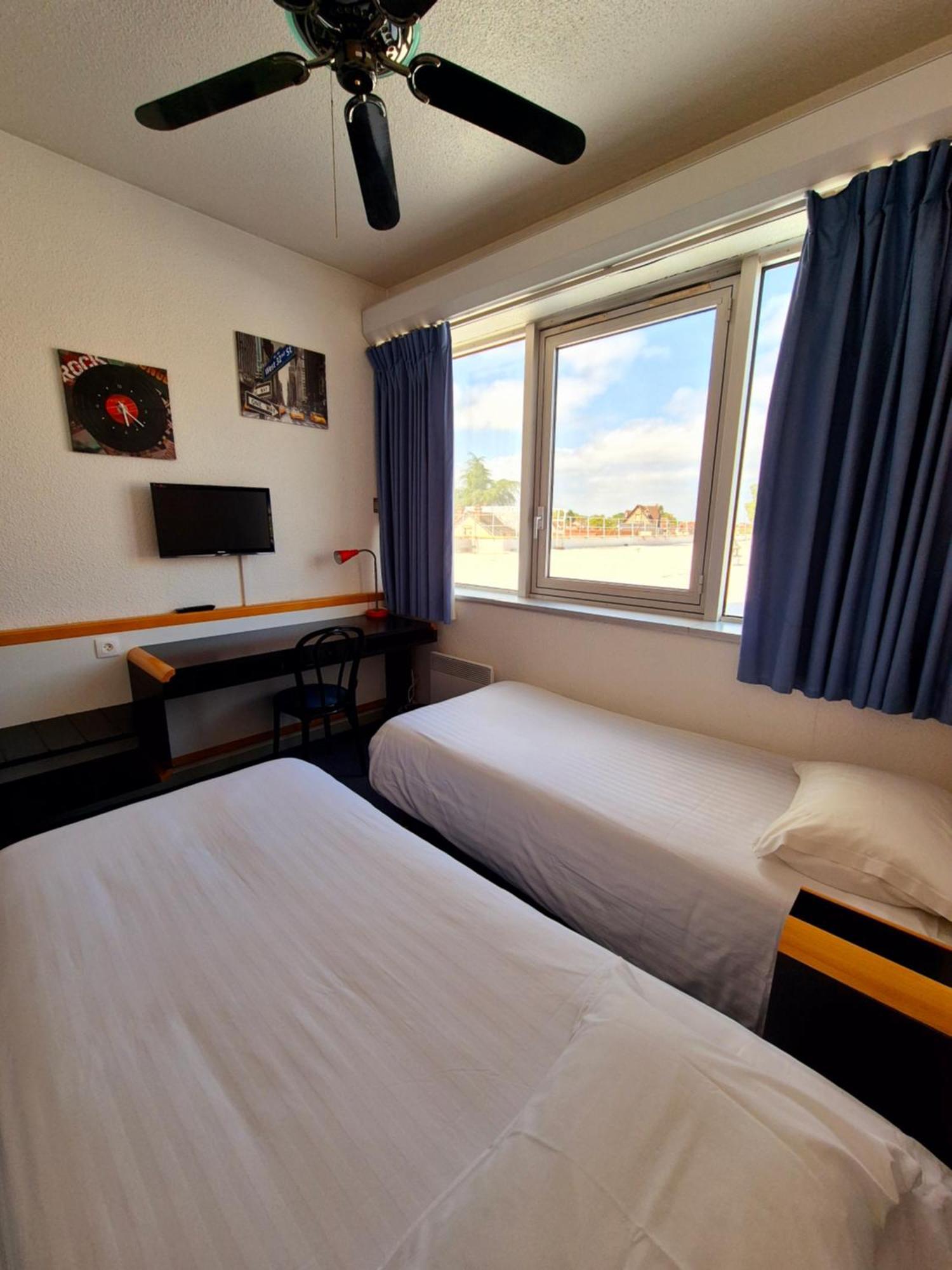 Arche Hotel Vierzon Exterior photo